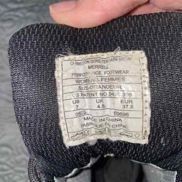 Women's Vibram Hiking Boots size 7 - Picture 3 of 6